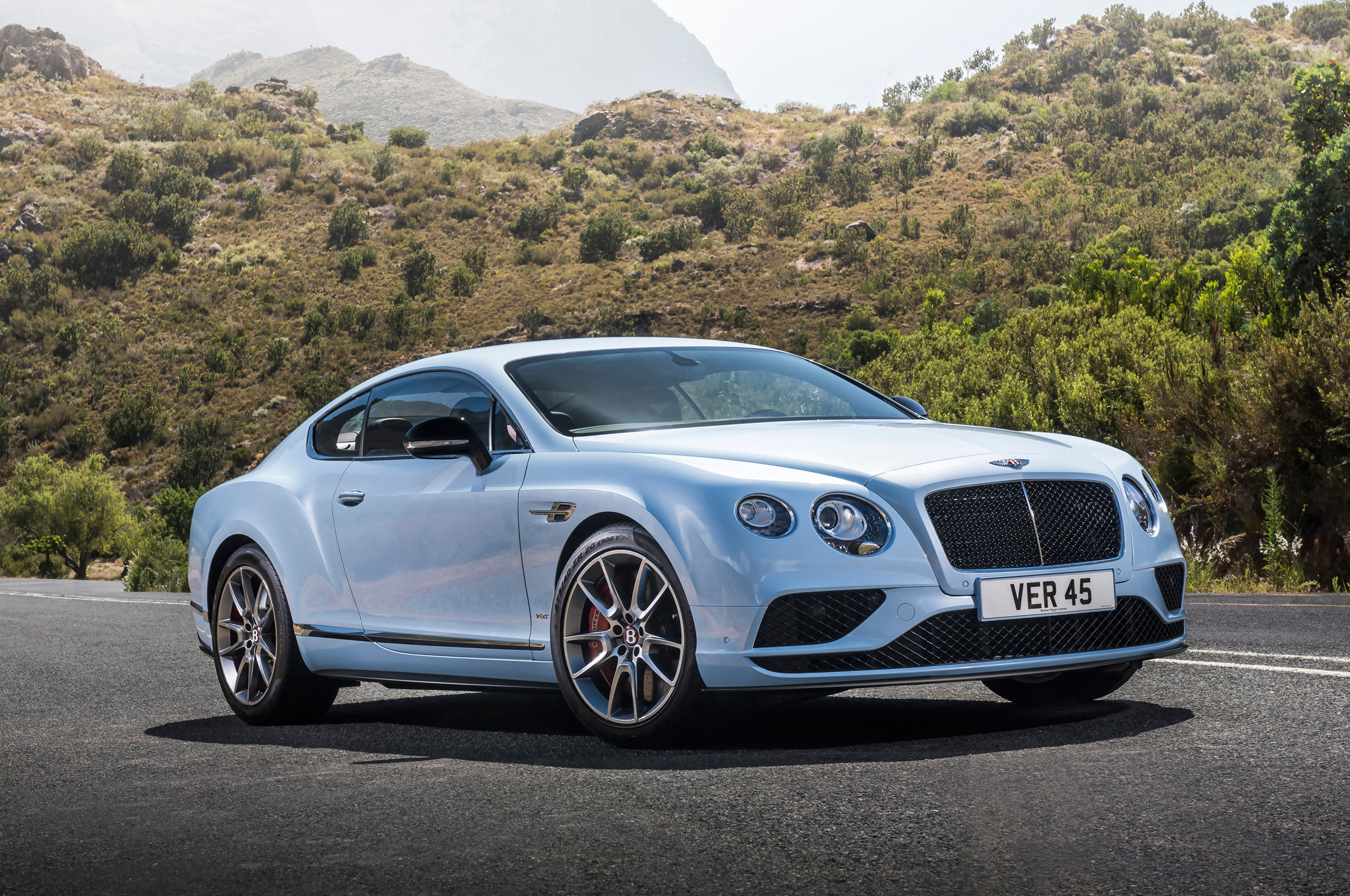 Bentley Continental Gt And Flying Spur Facelifts Heading For Geneva